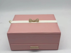 展商推荐|振欣工艺品：专注生产玻璃、金属、木制、树脂等复合材质的工艺品