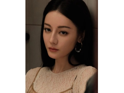 热巴“疯刀”美学封神，这些首饰slay全场